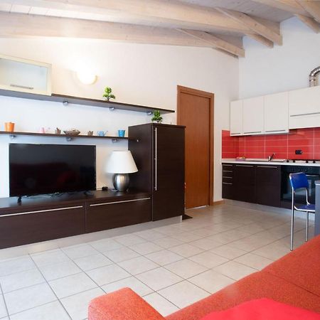 Casa Vacanze Valeria Sondrio Exterior foto