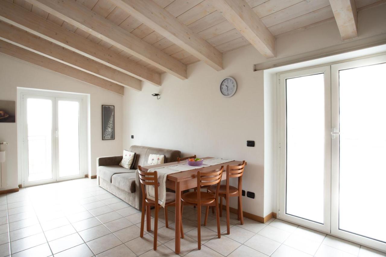 Casa Vacanze Valeria Sondrio Exterior foto
